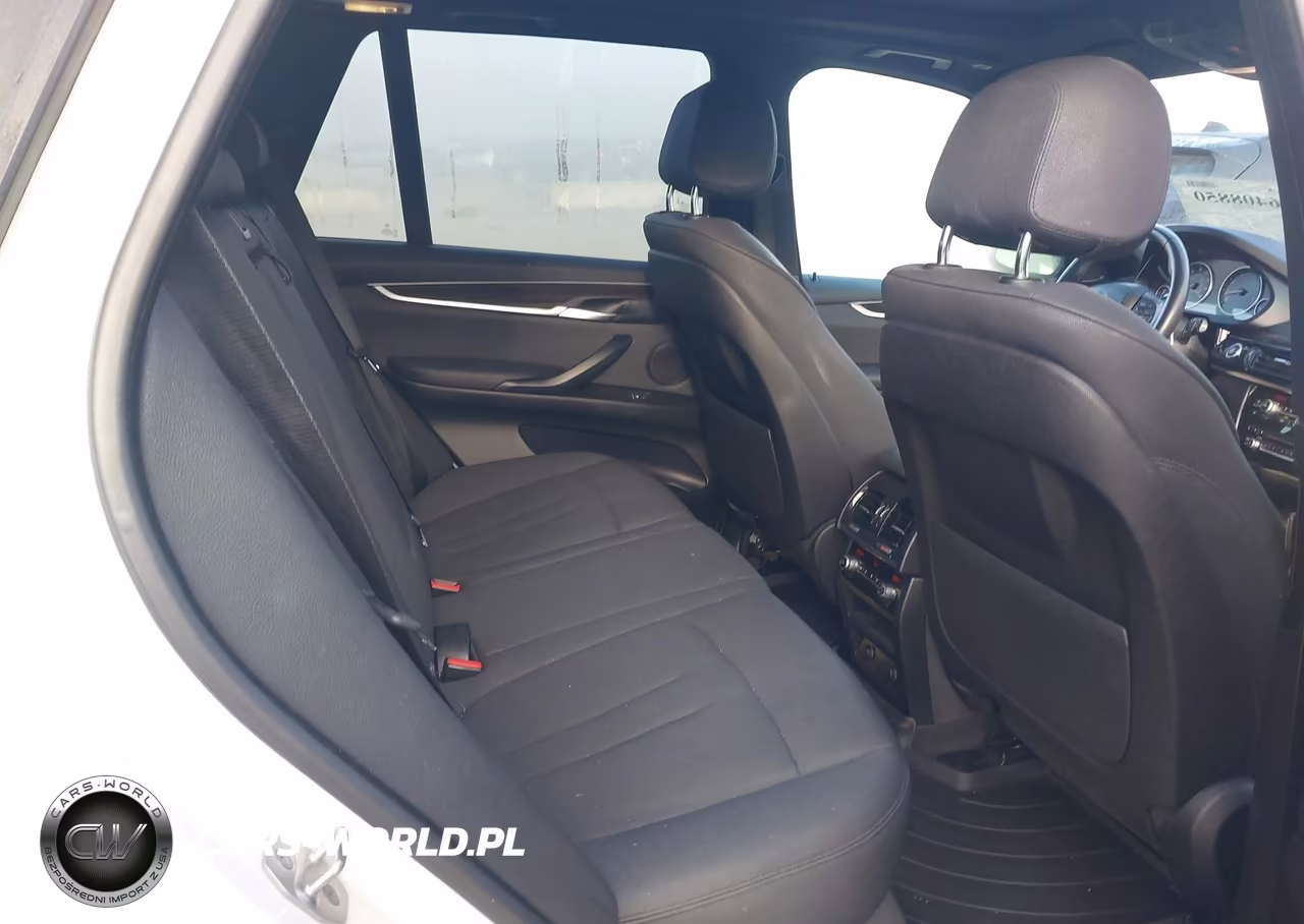 2018 BMW X5 xDrive35I VIN:5UXKR0C51J0X88678 - 8