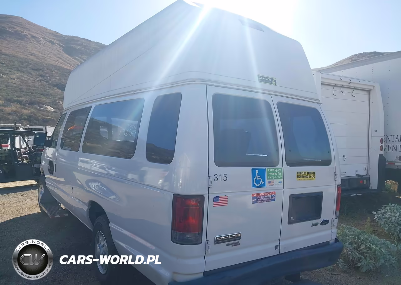 2013 Ford E-250 Commercial VIN:1FTNS2EW7DDA92215 - 3