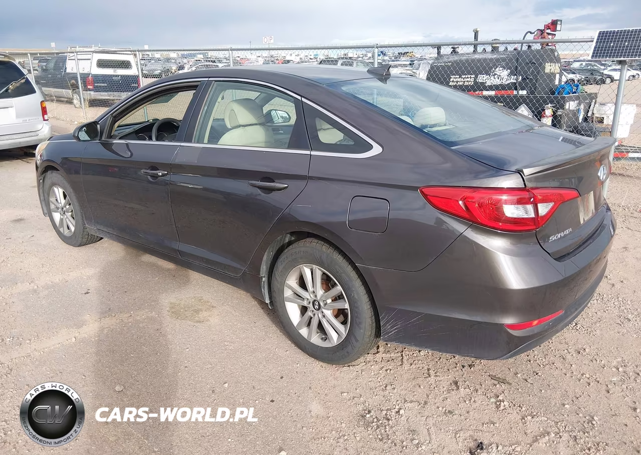 2015 Hyundai Sonata Se VIN:5NPE24AF0FH200558 - 3