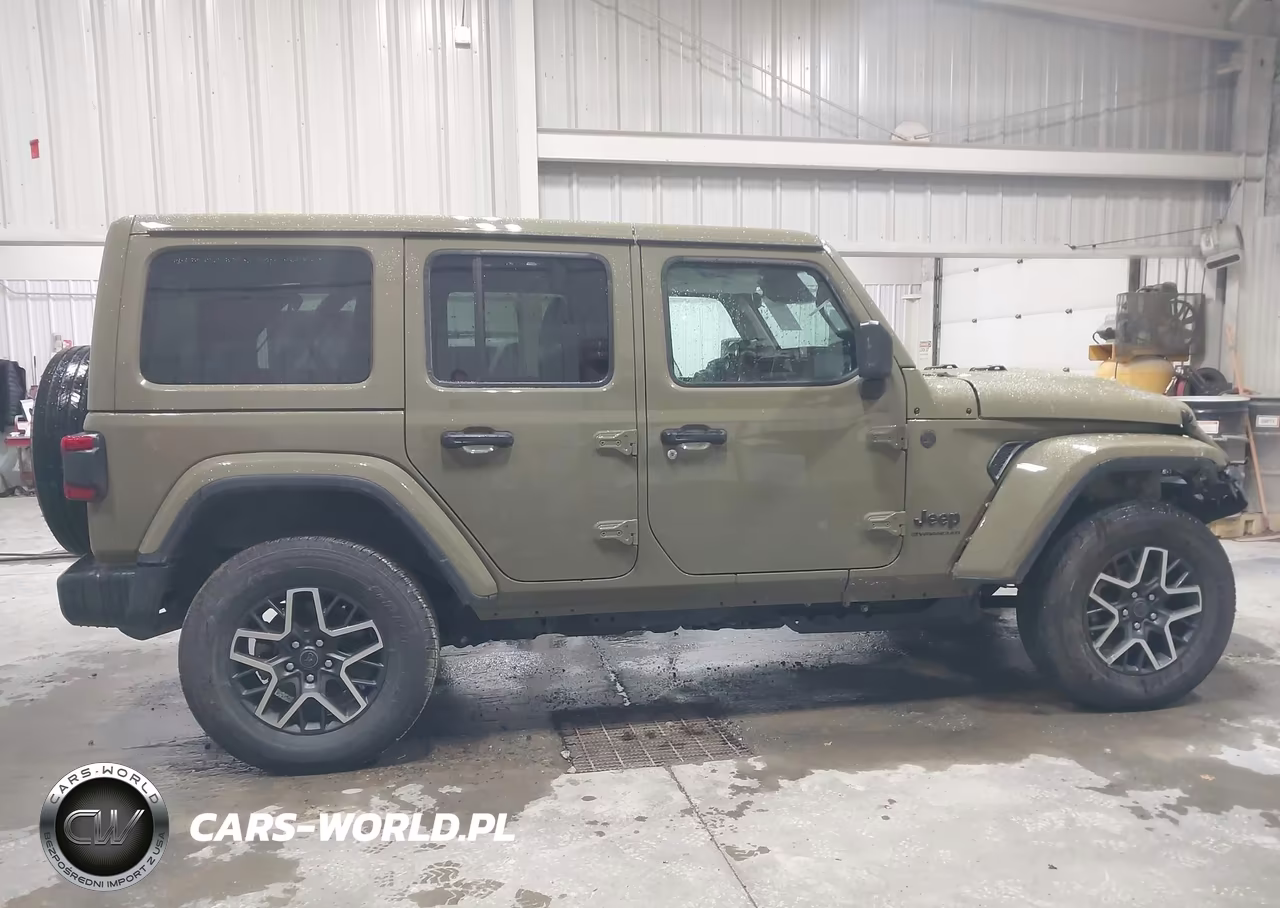 2026 Jeep Wrangler Sahara 4X4 VIN:1C4PJXEN0TW235931 - 13