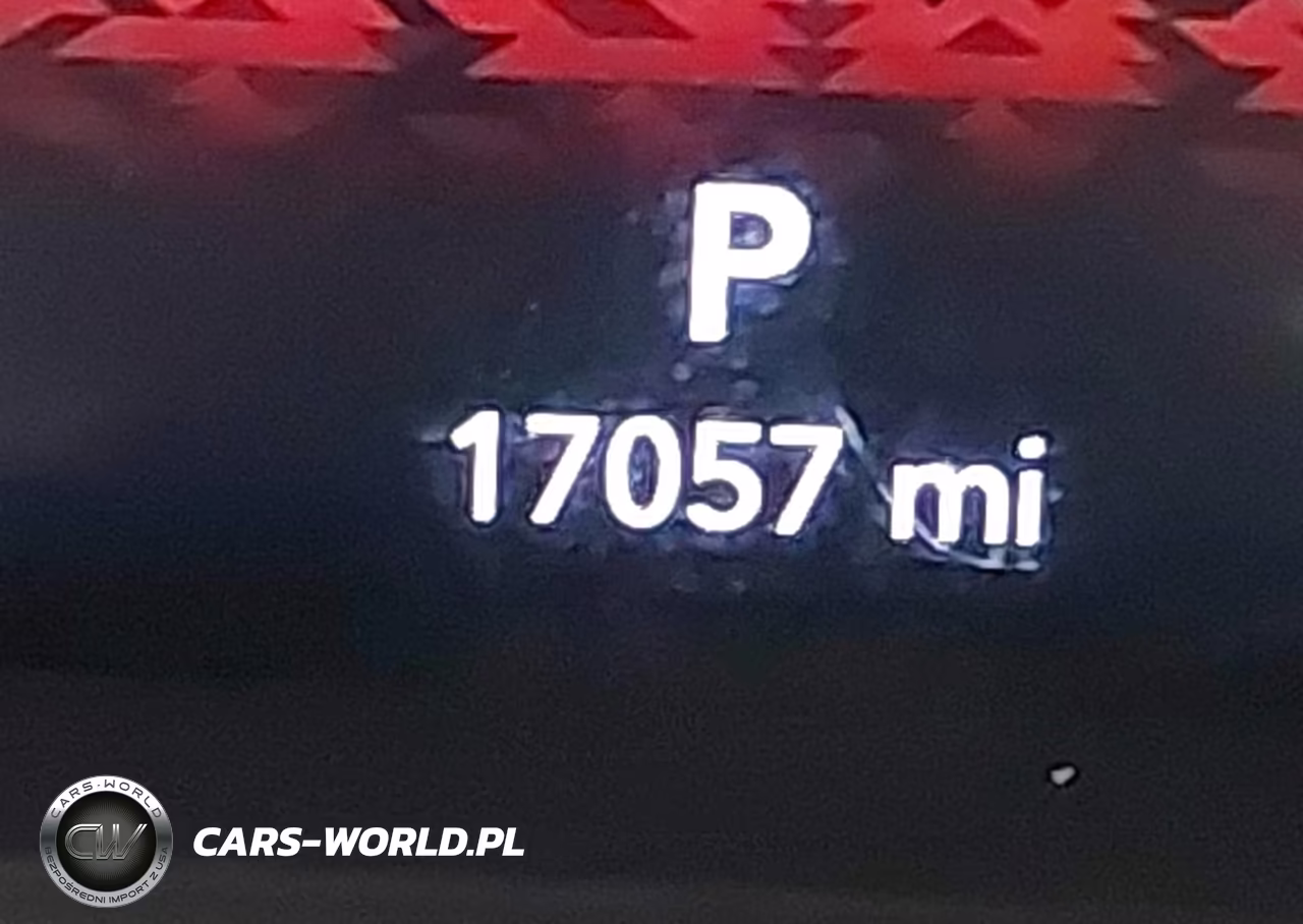 2026 Jeep Wrangler Sahara 4X4 VIN:1C4PJXEN0TW235931 - 15