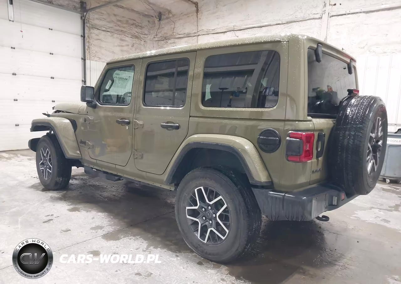 2026 Jeep Wrangler Sahara 4X4 VIN:1C4PJXEN0TW235931 - 3