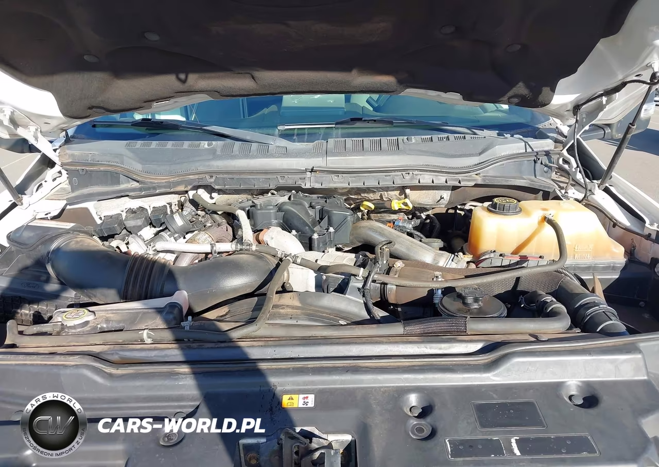 2017 Ford F-450 Chassis Xl VIN:1FDAF4GT8HEF23030 - 10