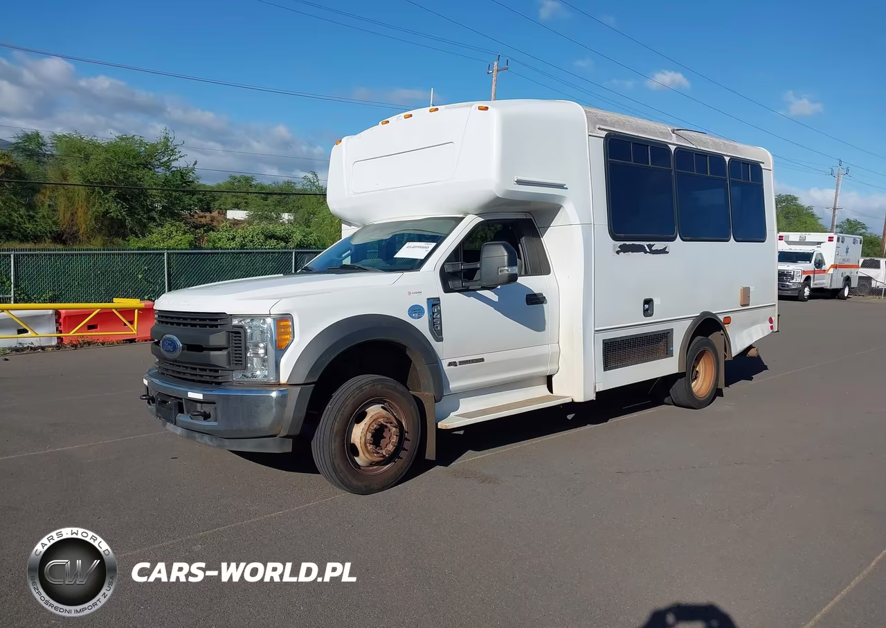 2017 Ford F-450 Chassis Xl VIN:1FDAF4GT8HEF23030 - 2