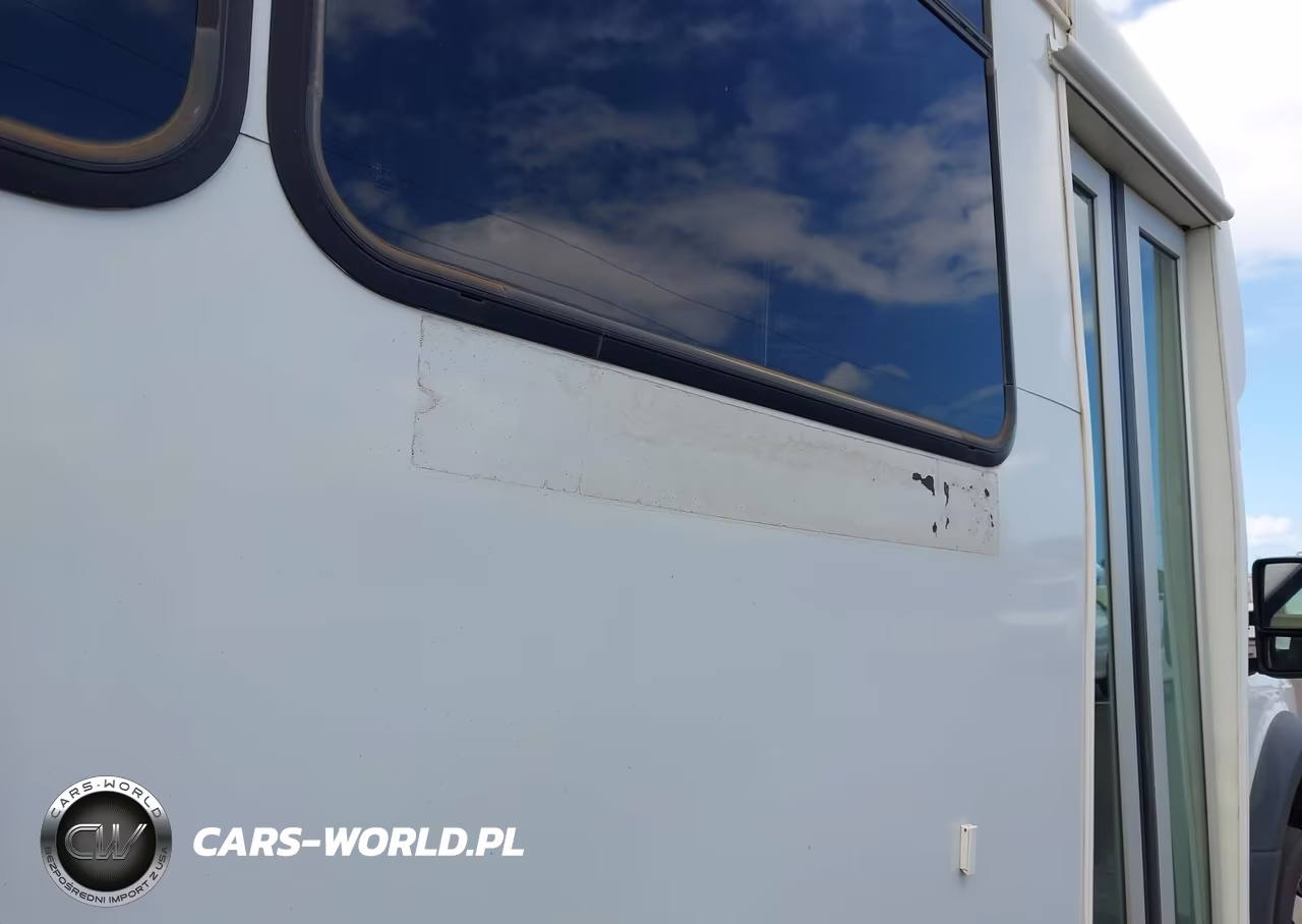2017 Ford F-450 Chassis Xl VIN:1FDAF4GT9HEF24106 - 14