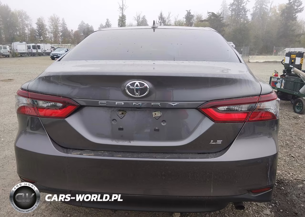 2024 Toyota Camry Le VIN:4T1C11AK5RU901267 - 17