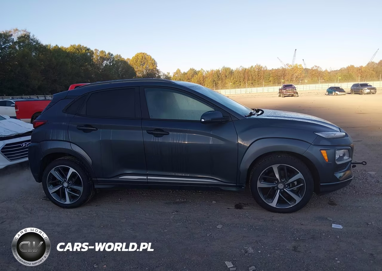 2019 Hyundai Kona Ultimate VIN:KM8K5CA55KU249682 - 13