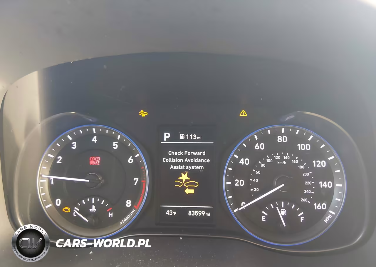 2019 Hyundai Kona Ultimate VIN:KM8K5CA55KU249682 - 7