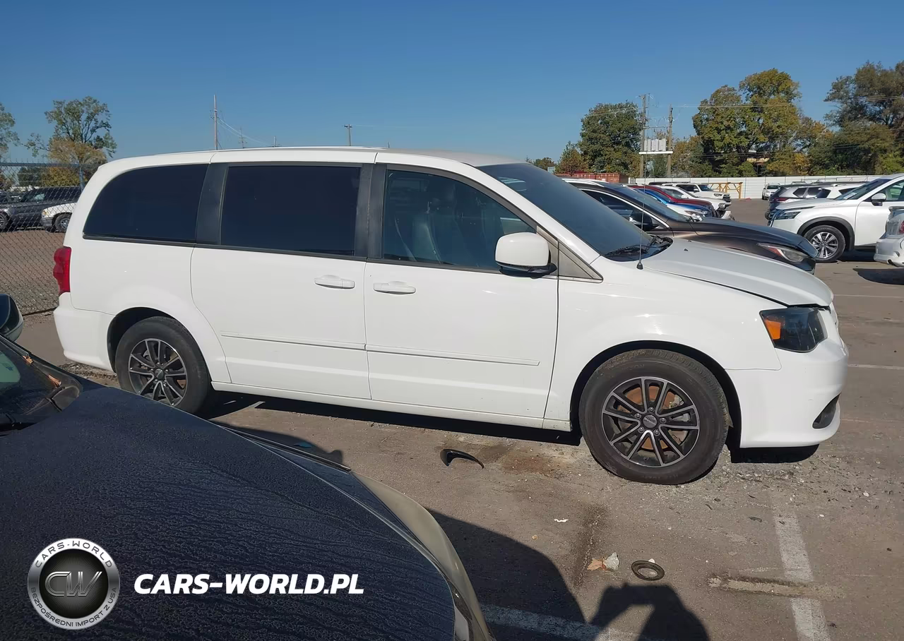 2017 Dodge Grand Caravan Gt VIN:2C4RDGEG9HR632782 - 13