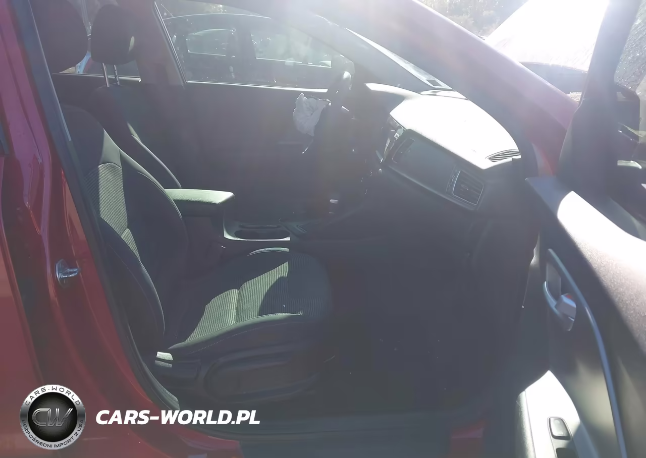 2018 Kia Niro Fe VIN:KNDCB3LC9J5121757 - 5