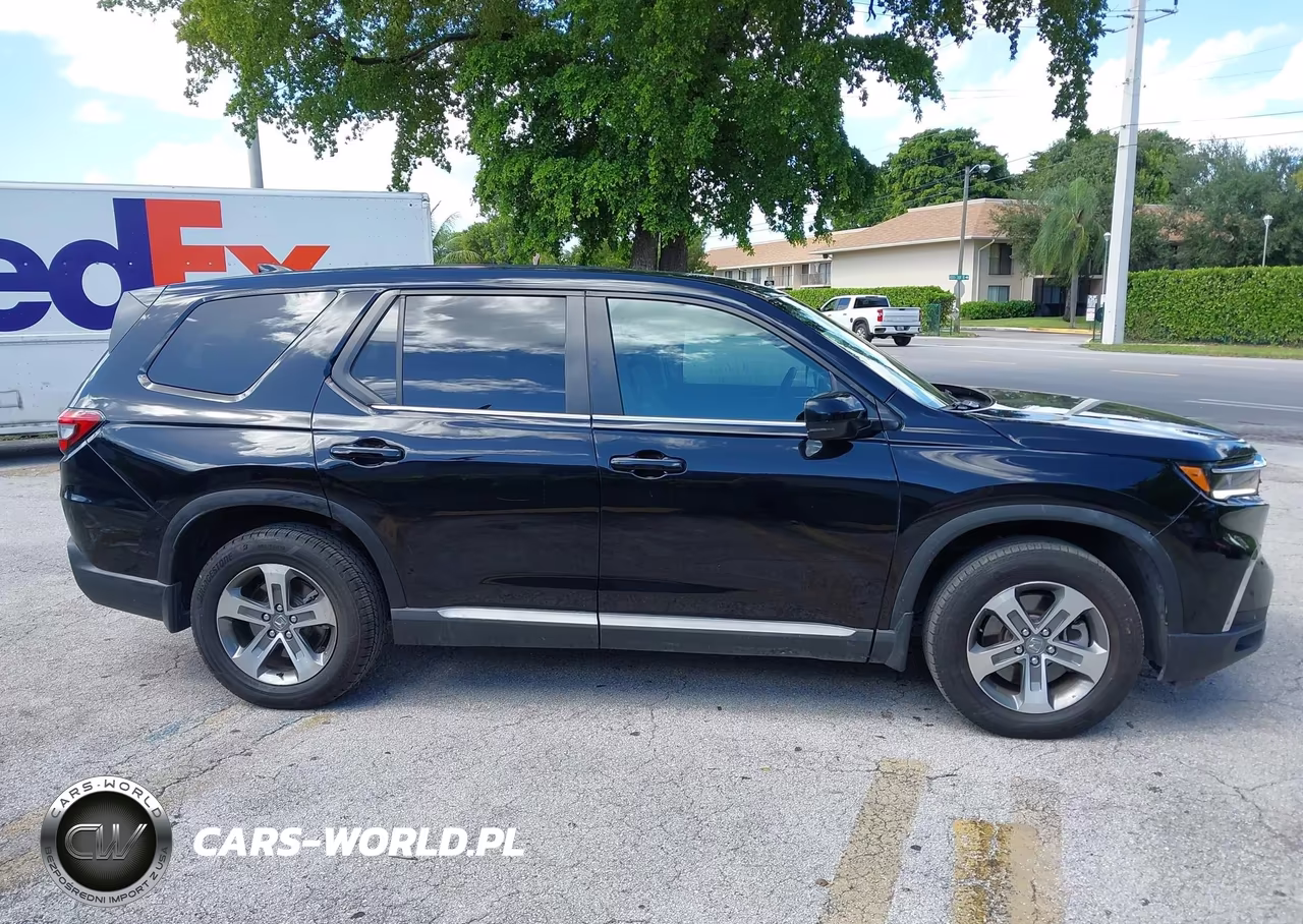 2025 Honda Pilot 2Wd Ex-L VIN:5FNYG2H45SB000159 - 13