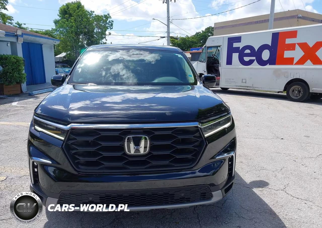 2025 Honda Pilot 2Wd Ex-L VIN:5FNYG2H45SB000159 - 6