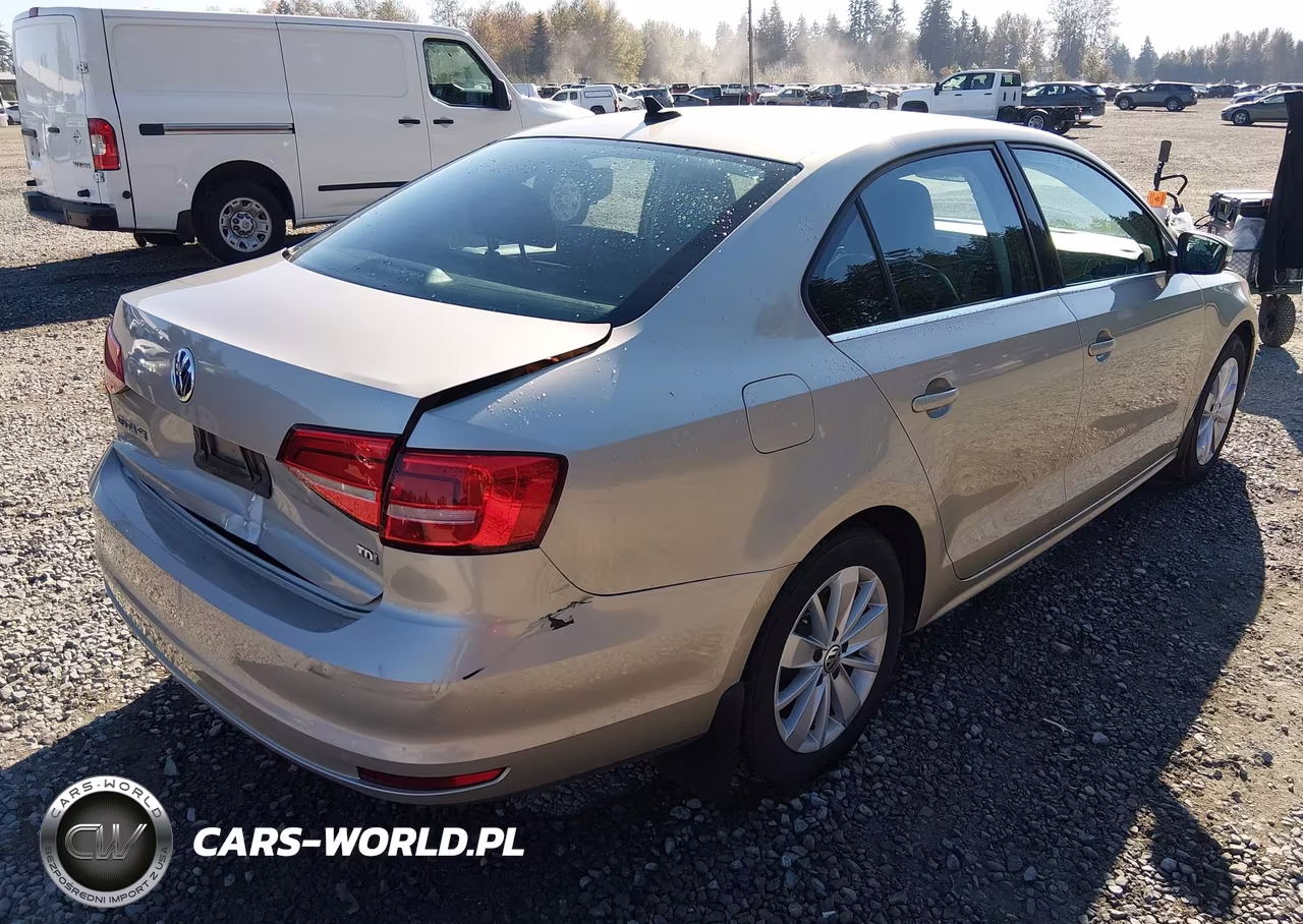 2015 Volkswagen Jetta 2.0L Tdi Se VIN:3VWLA7AJ7FM224279 - 4
