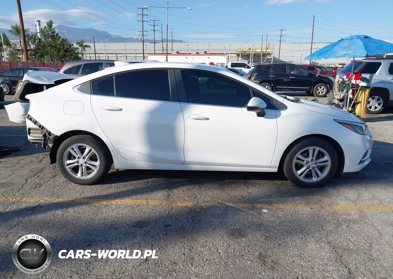 2017 Chevrolet Cruze Lt Auto VIN:1G1BE5SM3H7190069 - 14