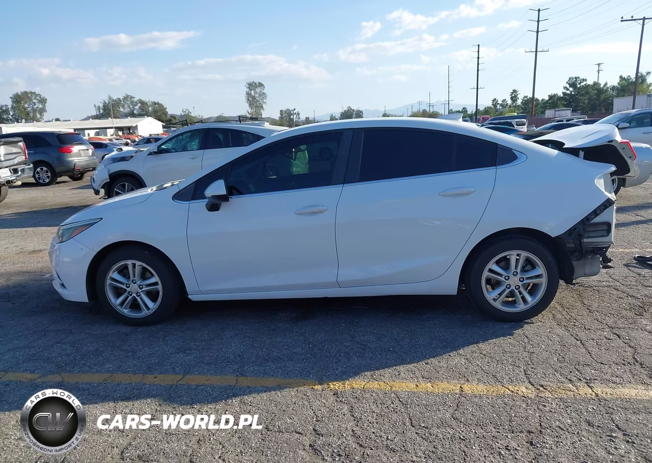 2017 Chevrolet Cruze Lt Auto VIN:1G1BE5SM3H7190069 - 15