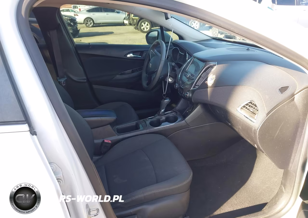 2017 Chevrolet Cruze Lt Auto VIN:1G1BE5SM3H7190069 - 5
