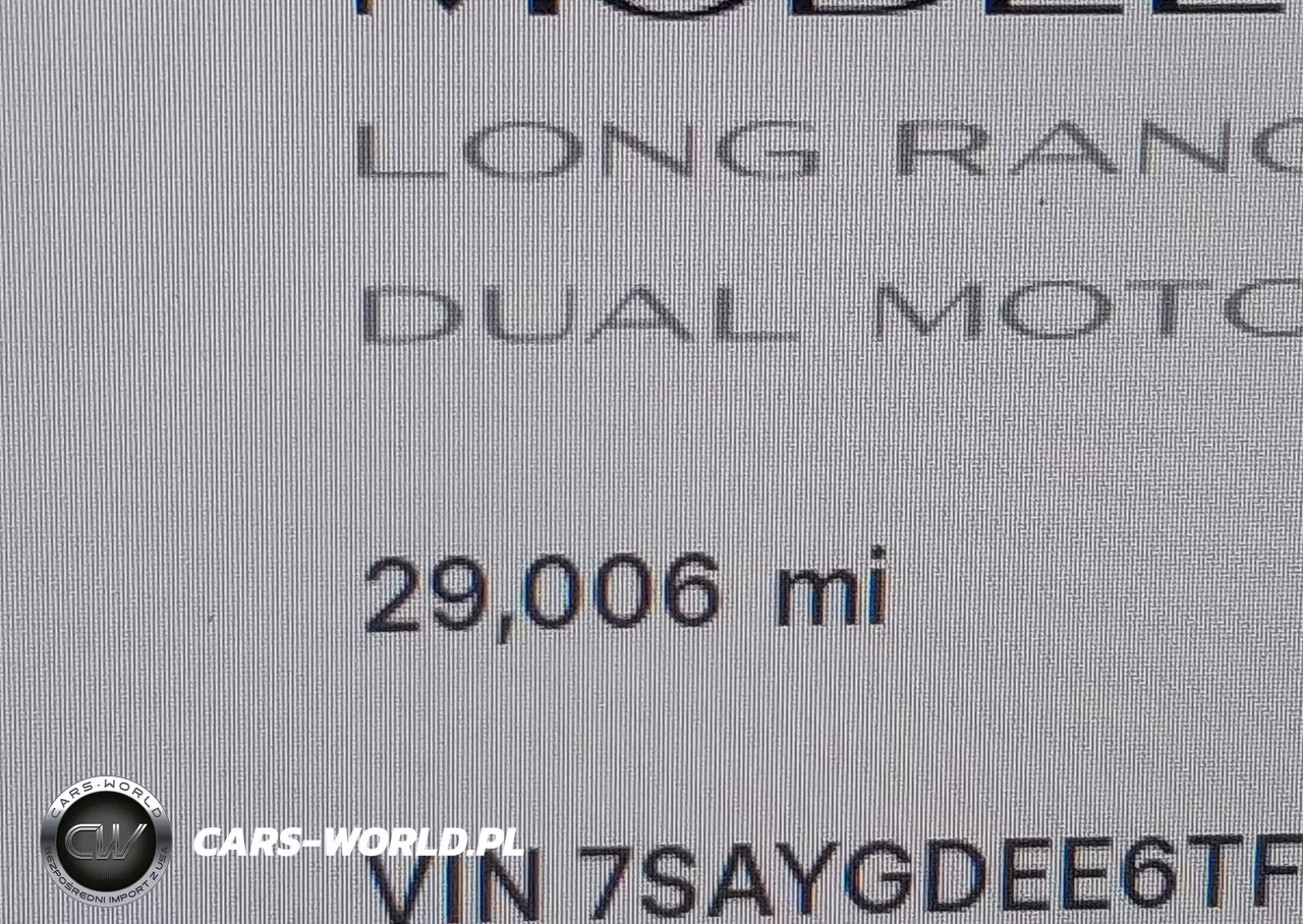 2026 Tesla Model Y VIN:7SAYGDEE6TF341079 - 15