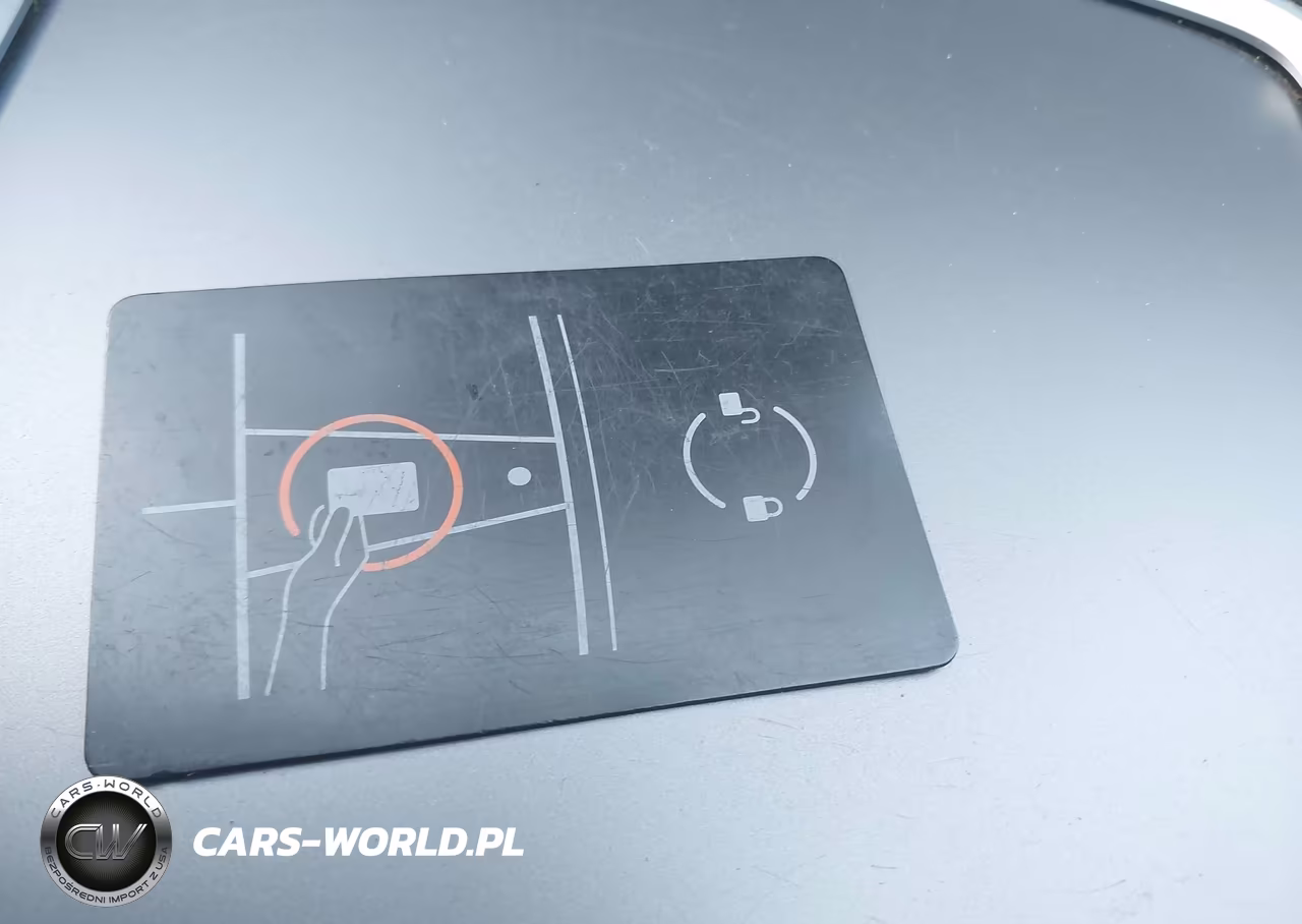 2021 Tesla Model Y VIN:5YJYGDEE2MF297628 - 11