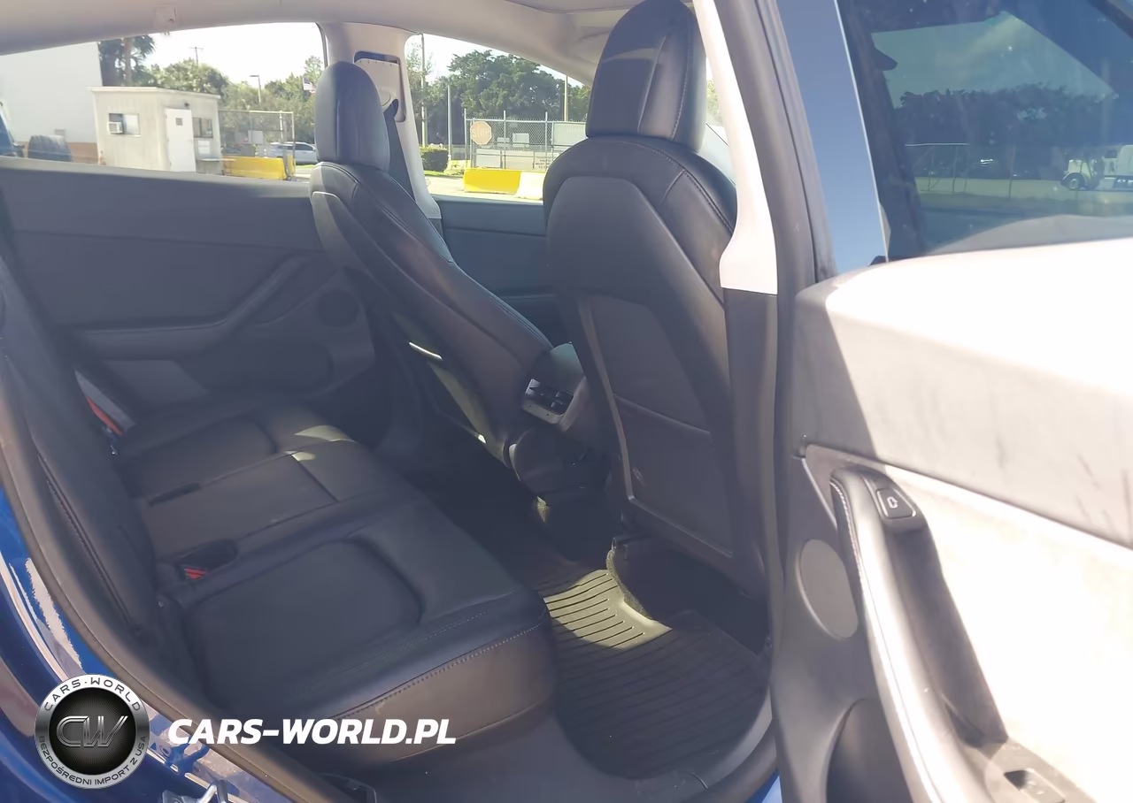 2021 Tesla Model Y VIN:5YJYGDEE2MF297628 - 8