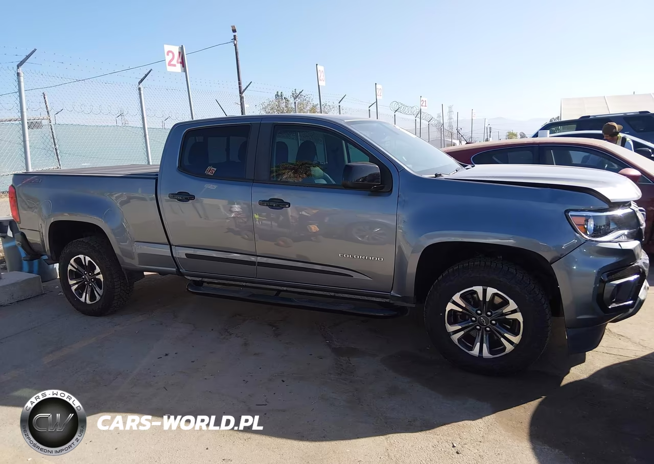 2022 Chevrolet Colorado Z71 VIN:1GCGTDENXN1221088 - 13
