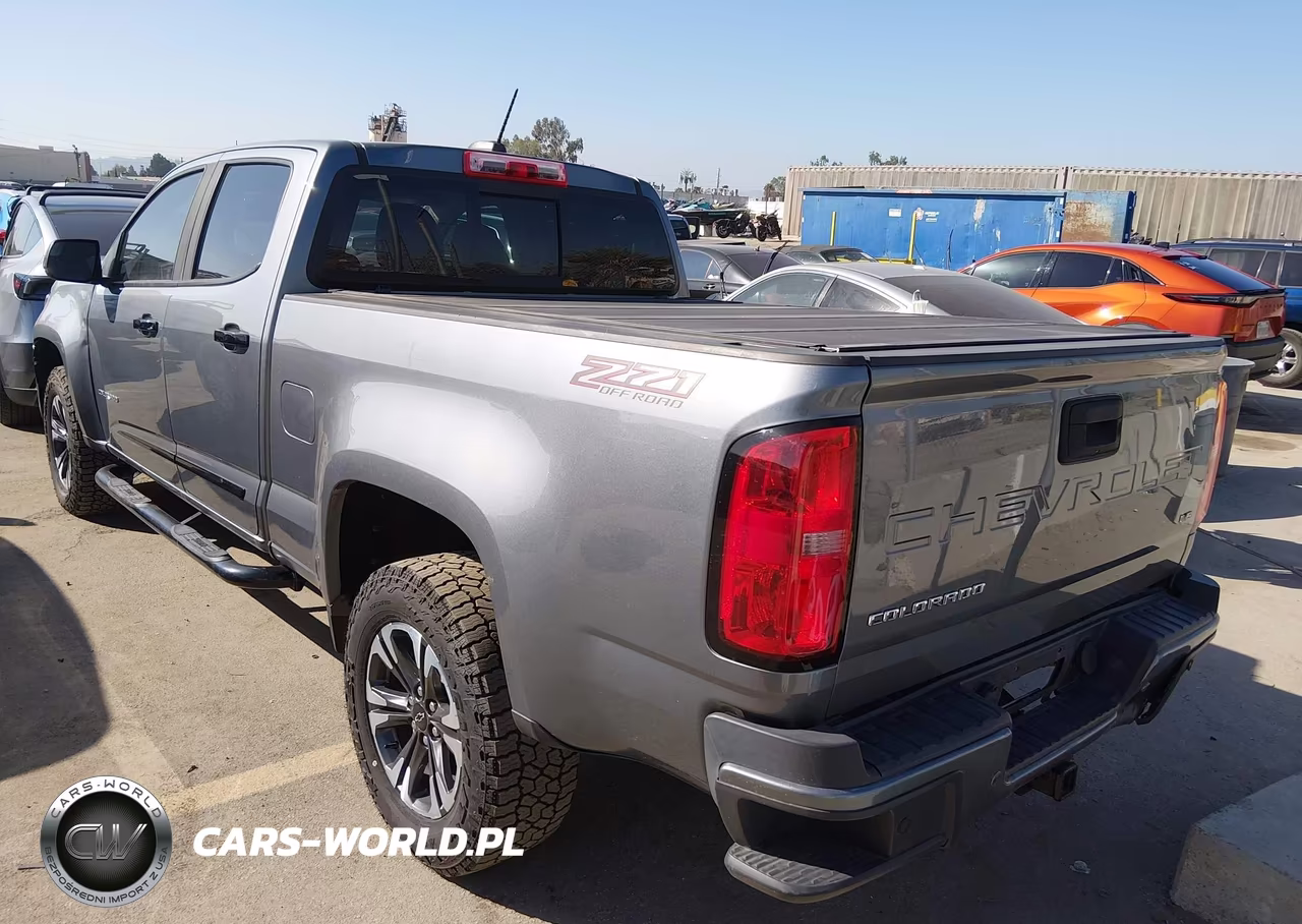 2022 Chevrolet Colorado Z71 VIN:1GCGTDENXN1221088 - 3