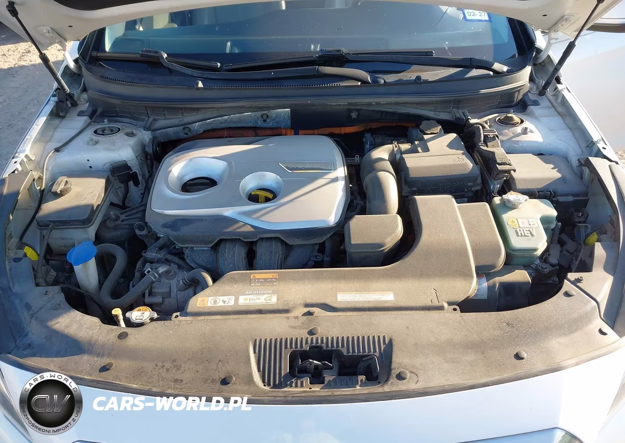 2016 Hyundai Sonata Hybrid Limited VIN:KMHE34L16GA026479 - 10