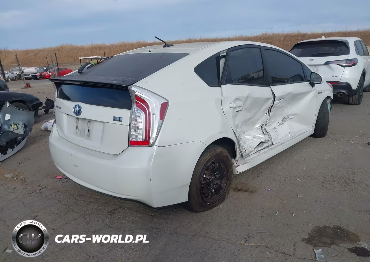2015 Toyota Prius VIN:JTDKN3DU1F0427110 - 4