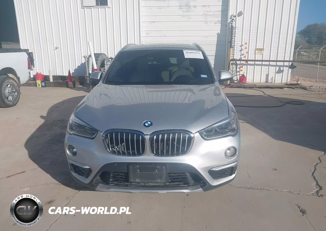 BMW X1 XDRIVE2 VIN:WBXHT3Z32H4A64916 - 12