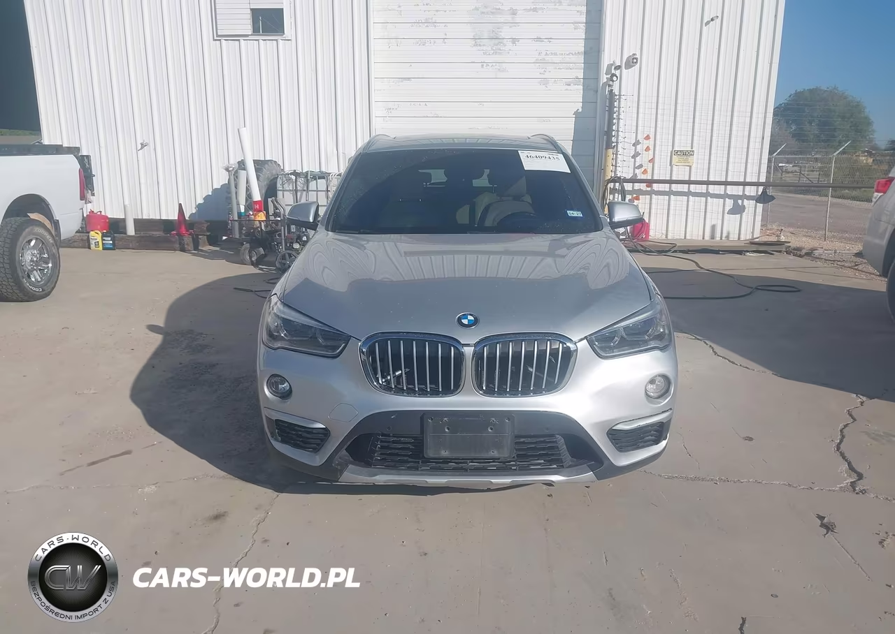 BMW X1 XDRIVE2 VIN:WBXHT3Z32H4A64916 - 6