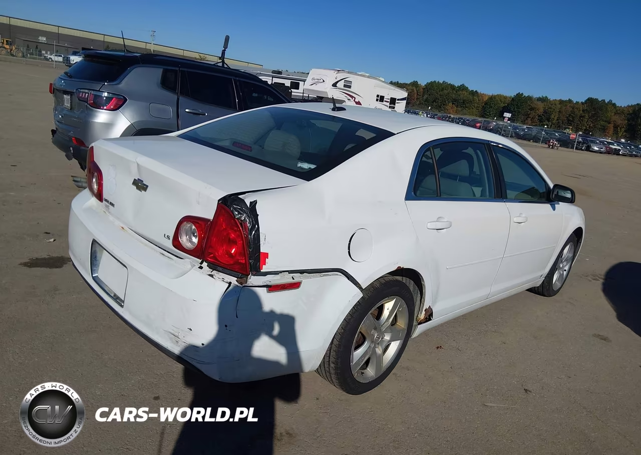 2009 Chevrolet Malibu Ls VIN:1G1ZG57B494199172 - 4
