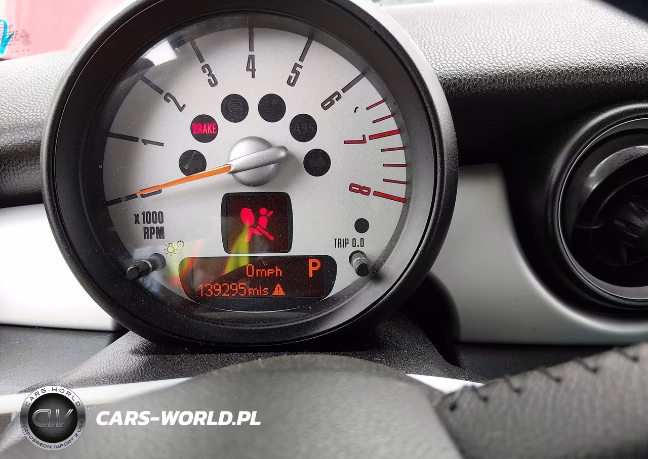 2012 Mini Cooper VIN:WMWSU3C52CT262253 - 7