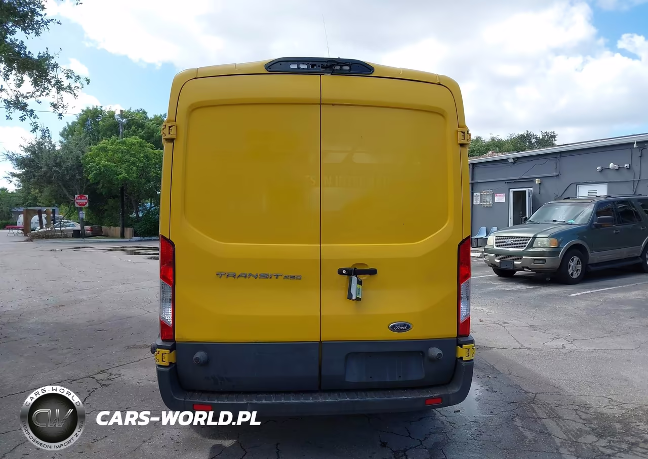 2018 Ford Transit-250 VIN:1FTYR2CM8JKB24302 - 16