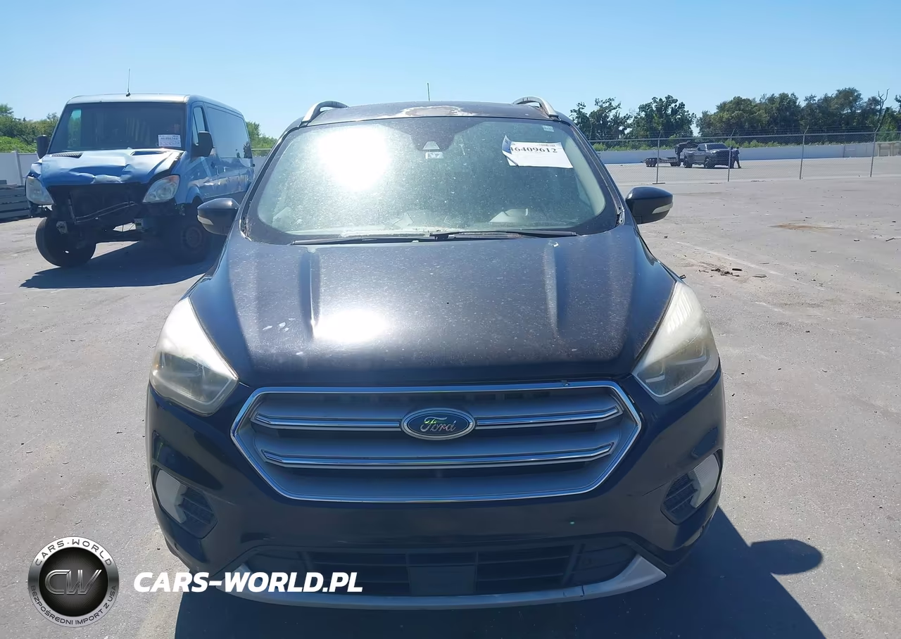 2019 Ford Escape Titanium VIN:1FMCU0J95KUA12067 - 12