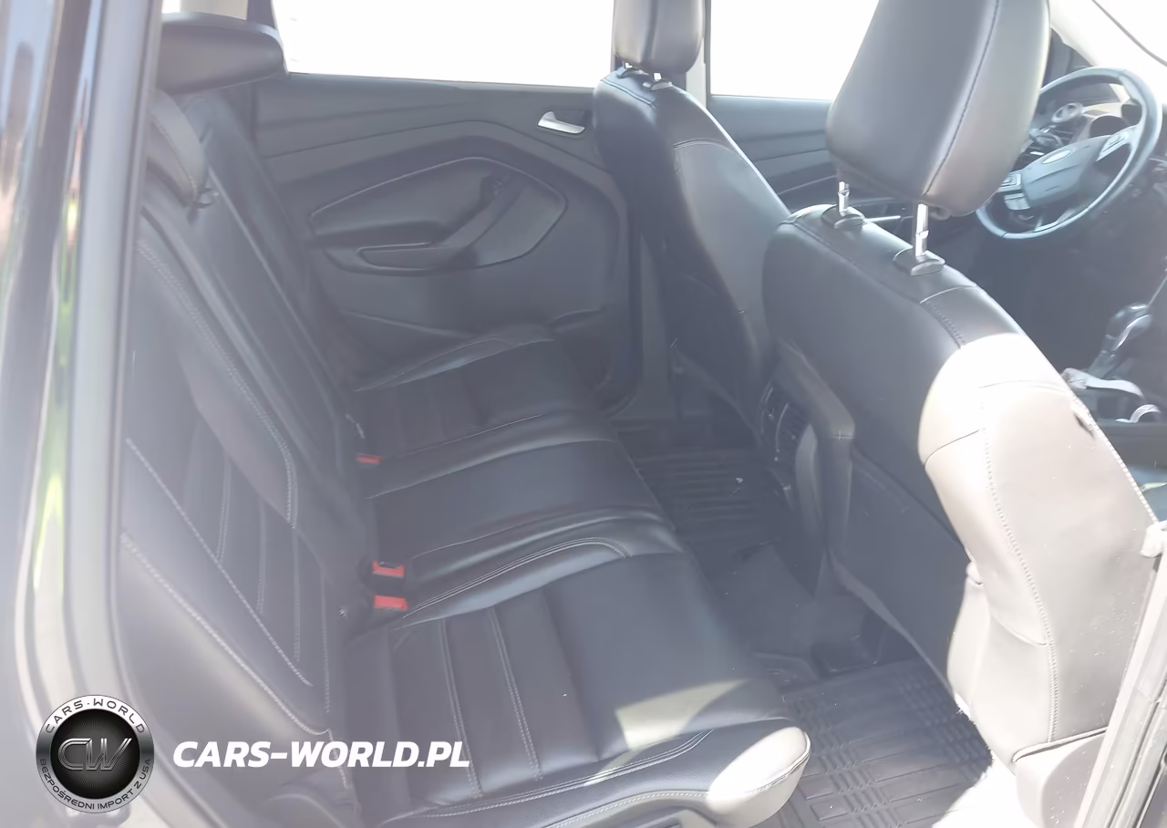 2019 Ford Escape Titanium VIN:1FMCU0J95KUA12067 - 8