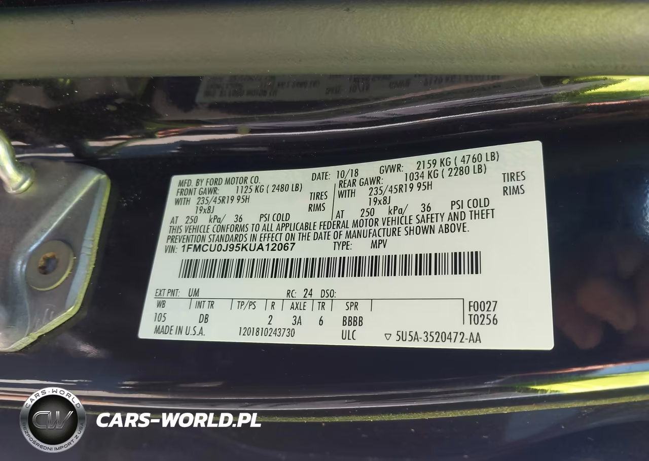 2019 Ford Escape Titanium VIN:1FMCU0J95KUA12067 - 9