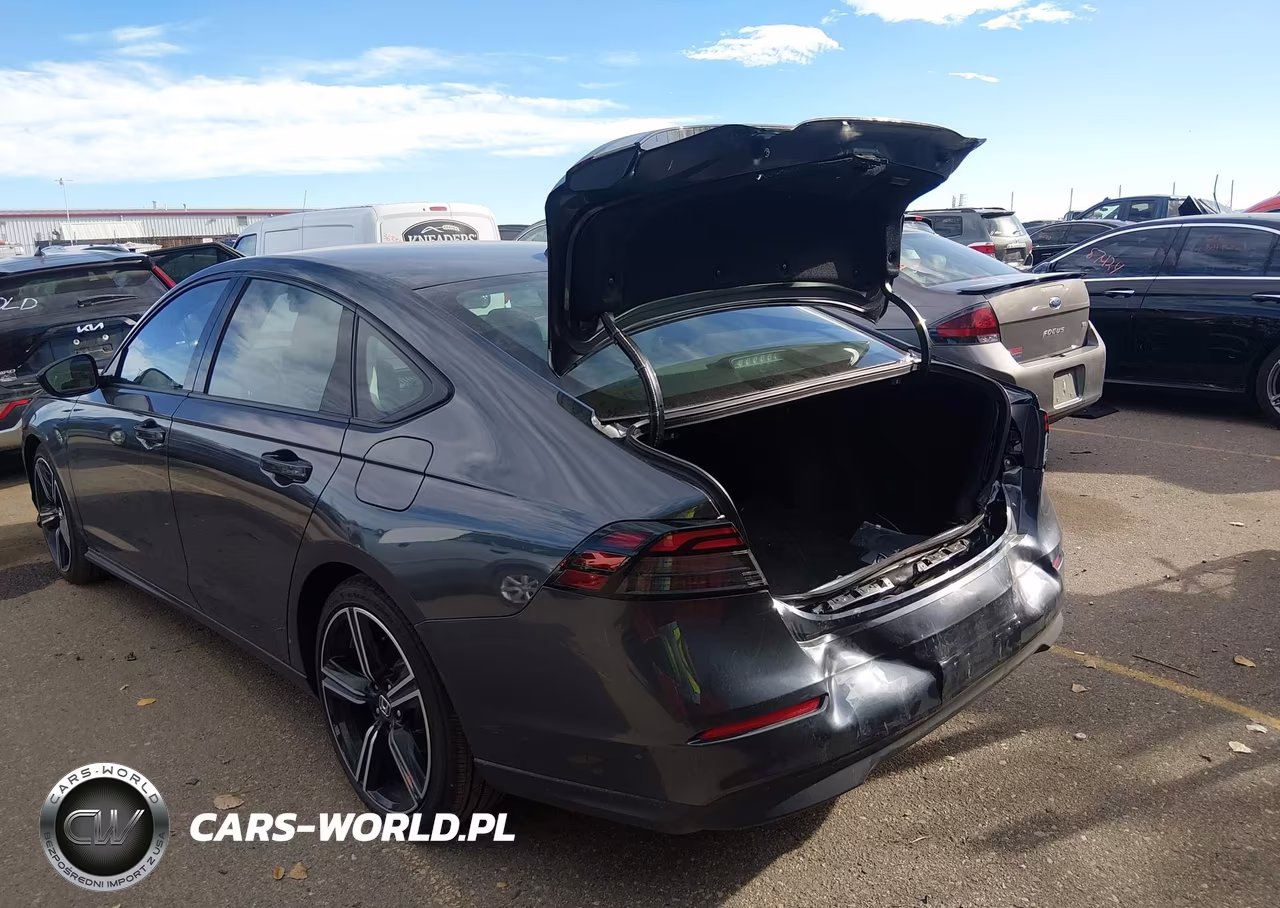 2026 Honda Accord Se VIN:1HGCY1F4XTA052614 - 3