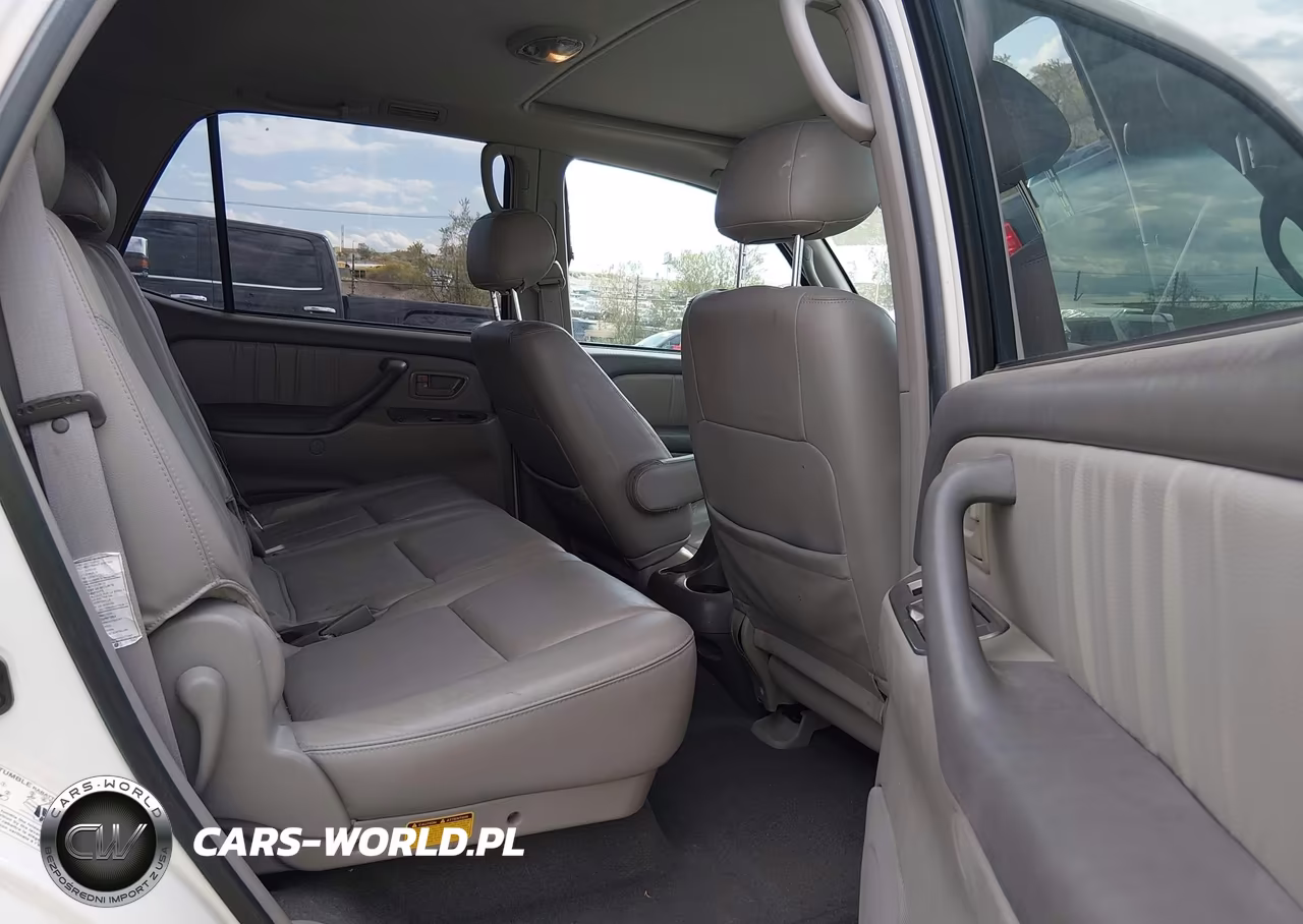 2001 Toyota Sequoia Limited V8 VIN:5TDBT48A31S040723 - 8