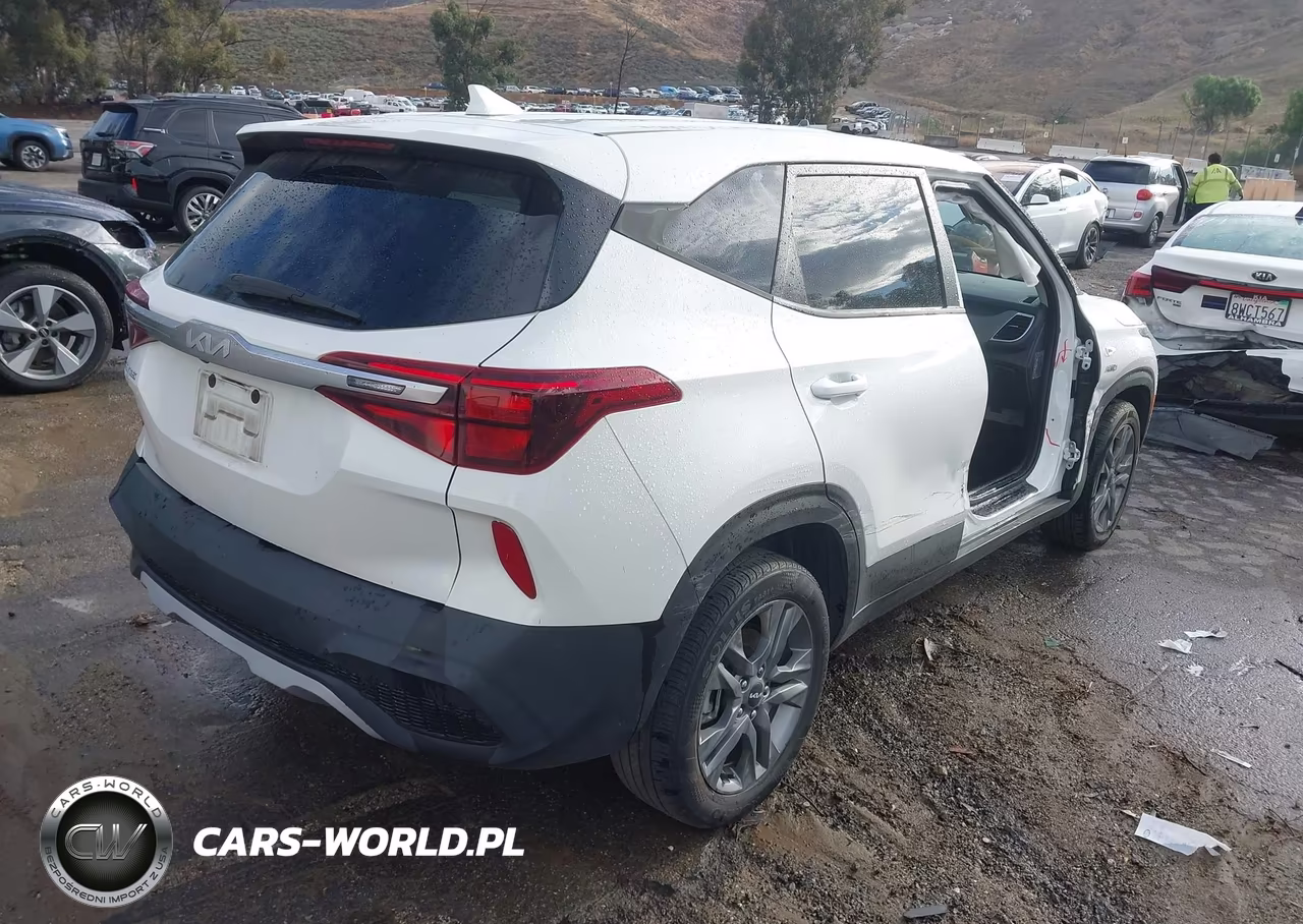 2022 Kia Seltos Lx VIN:KNDEPCAA6N7297087 - 4