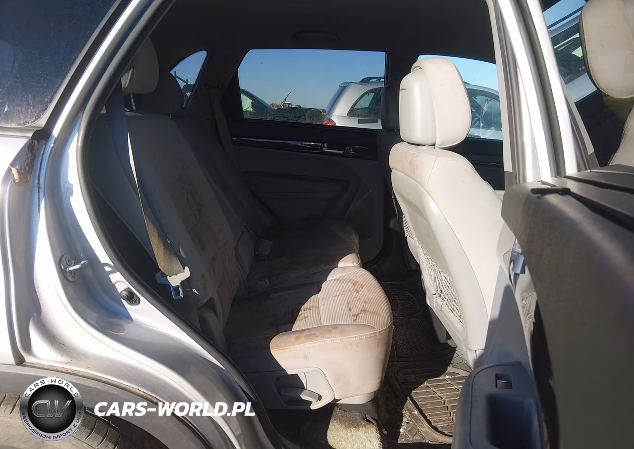 2014 Kia Sorento Lx VIN:5XYKTCA65EG451513 - 8