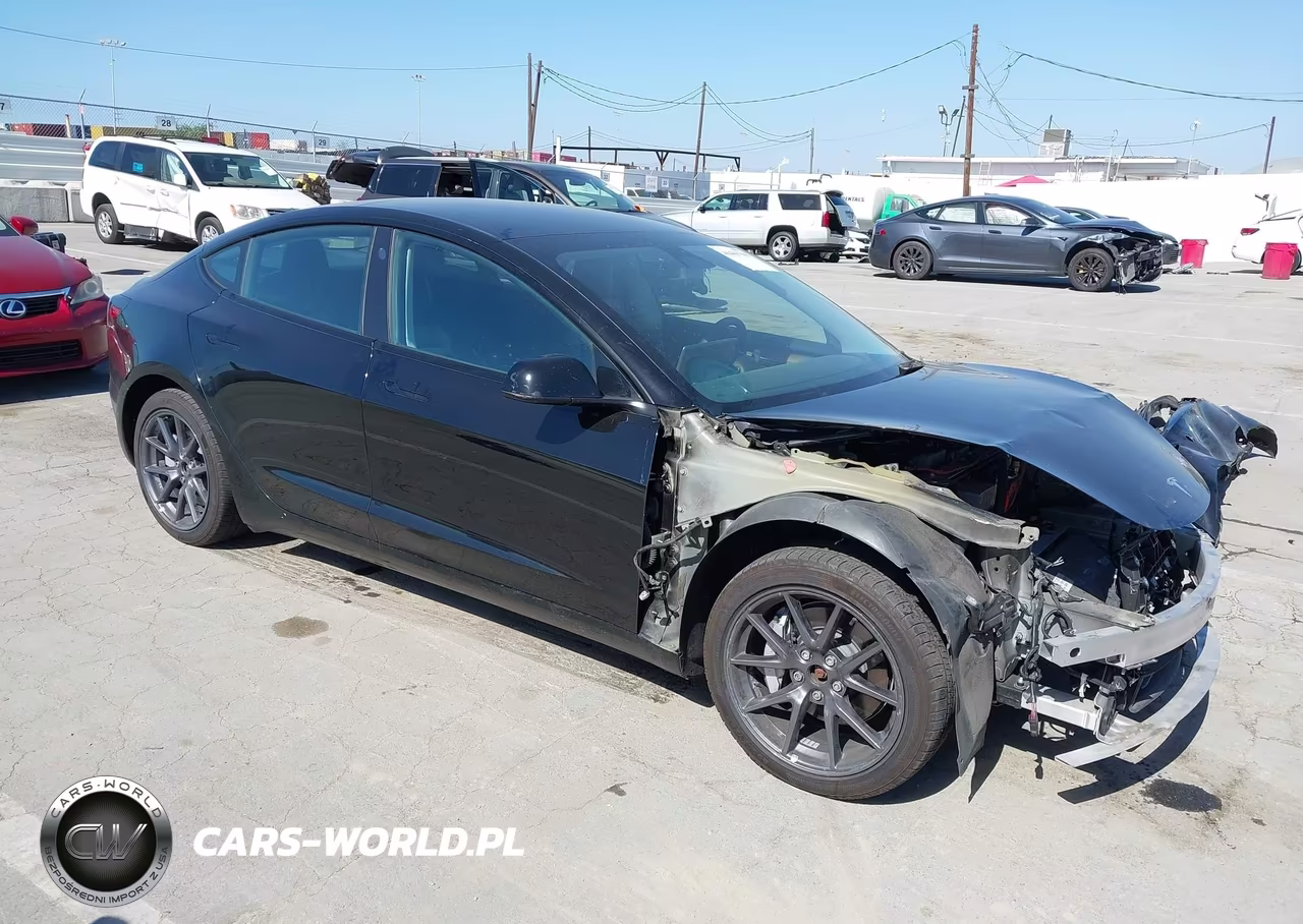 2022 Tesla Model 3 Long Range Dual Motor All-Wheel Drive