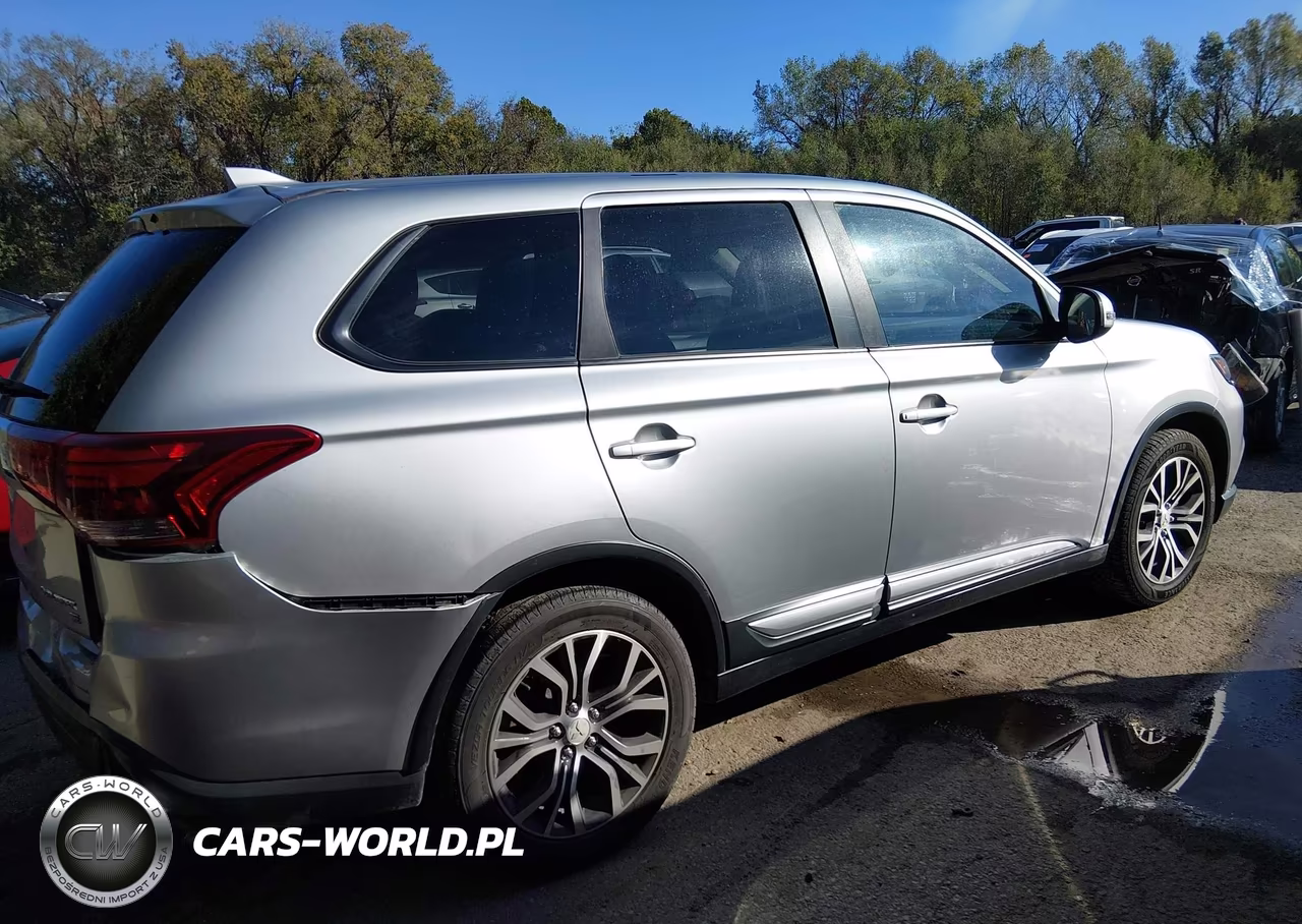 2018 Mitsubishi Outlander Se VIN:JA4AD3A34JJ003590 - 13