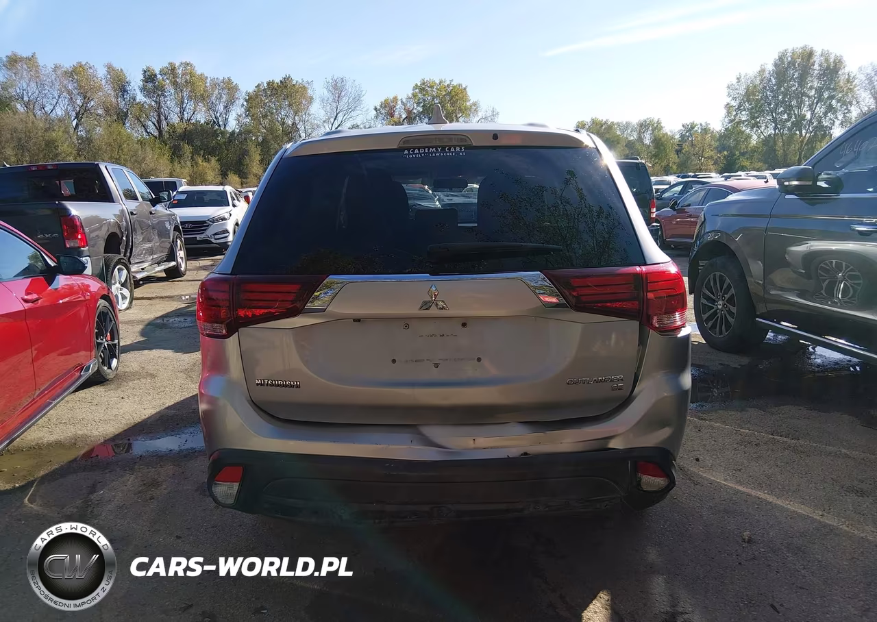 2018 Mitsubishi Outlander Se VIN:JA4AD3A34JJ003590 - 16