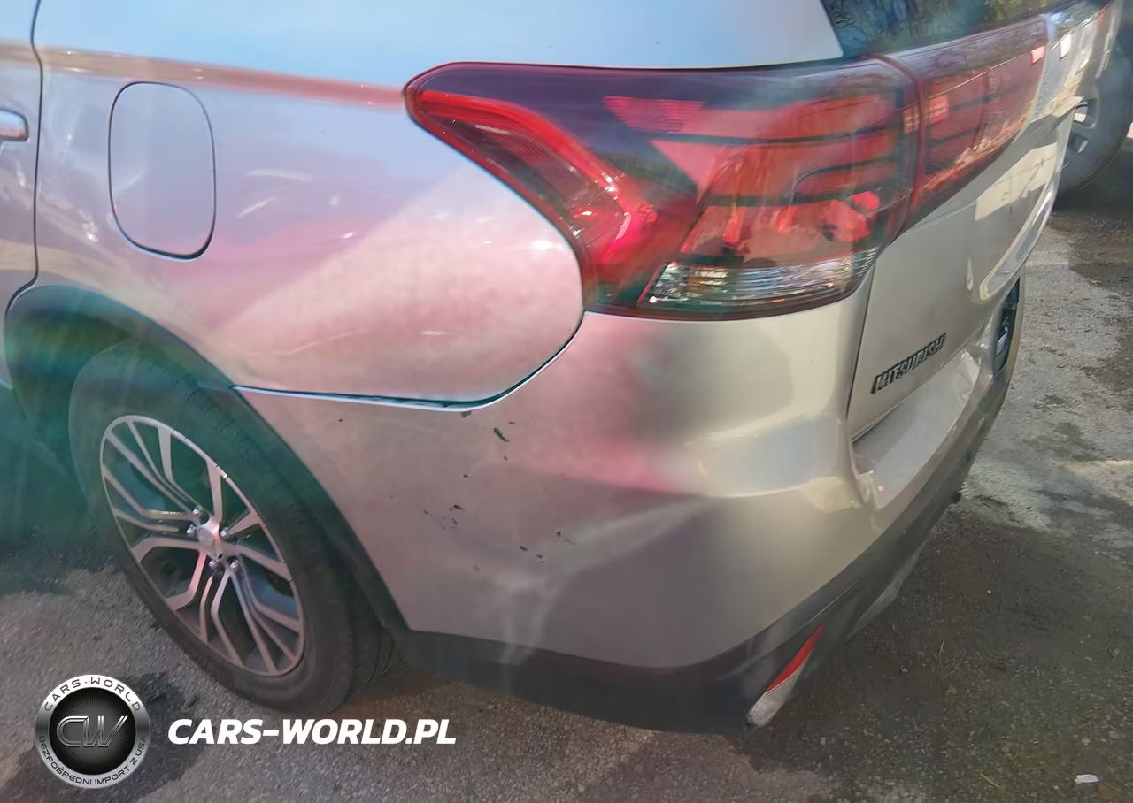 2018 Mitsubishi Outlander Se VIN:JA4AD3A34JJ003590 - 19