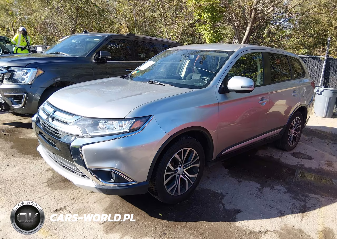 2018 Mitsubishi Outlander Se VIN:JA4AD3A34JJ003590 - 2
