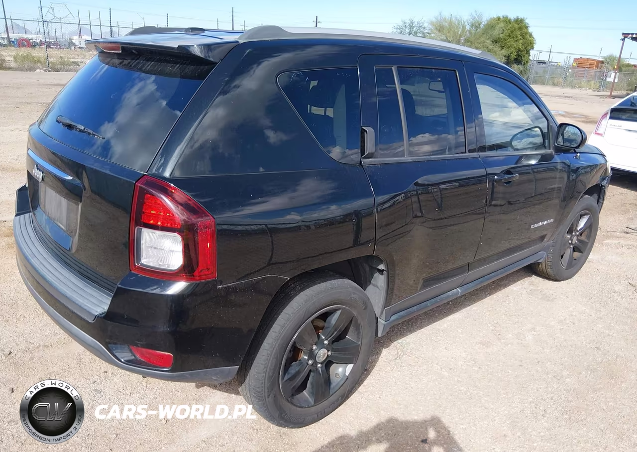 2016 Jeep Compass Sport VIN:1C4NJDBB1GD670880 - 4