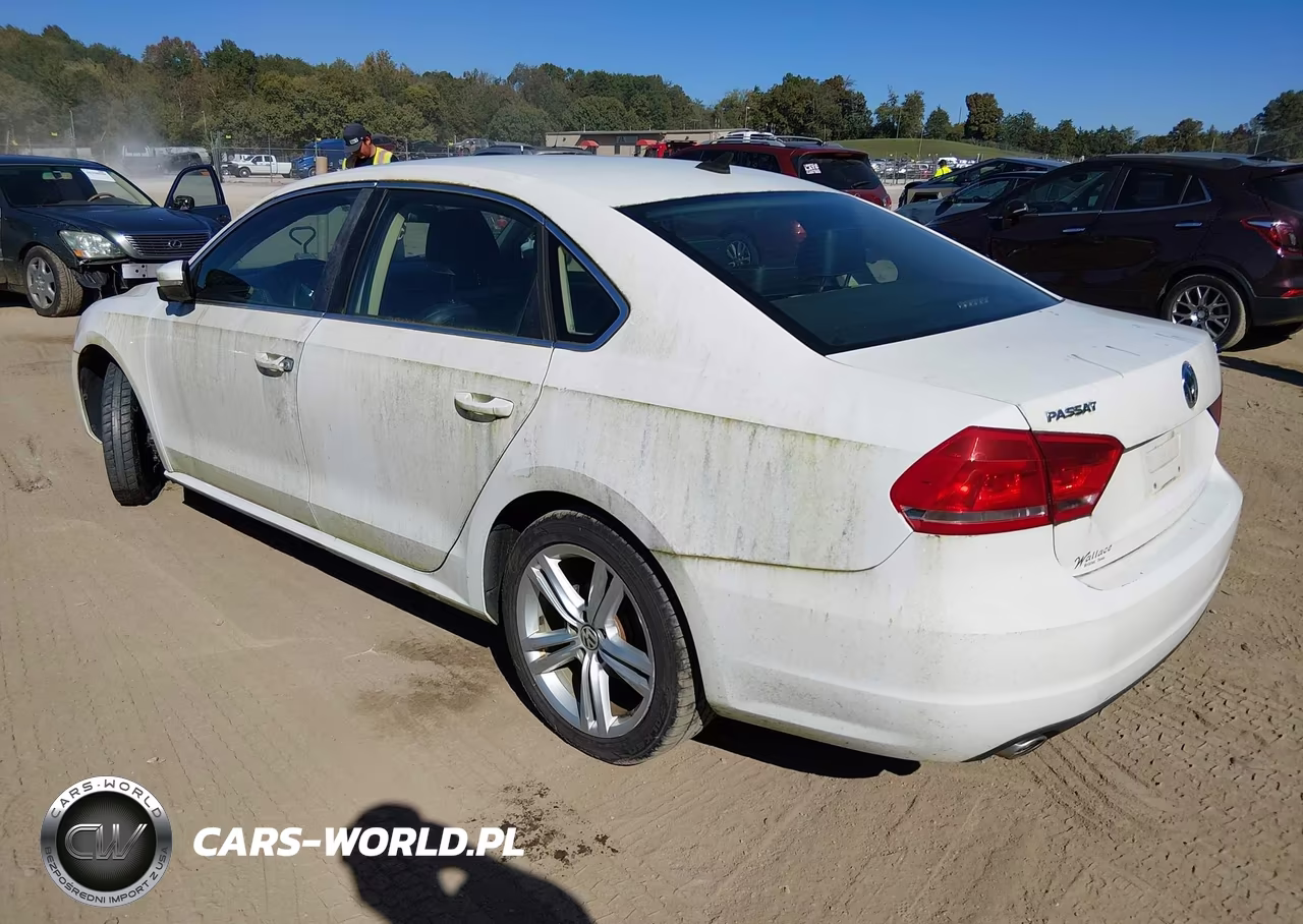 2015 Volkswagen Passat 2.0L Tdi Se VIN:1VWBV7A37FC069333 - 3
