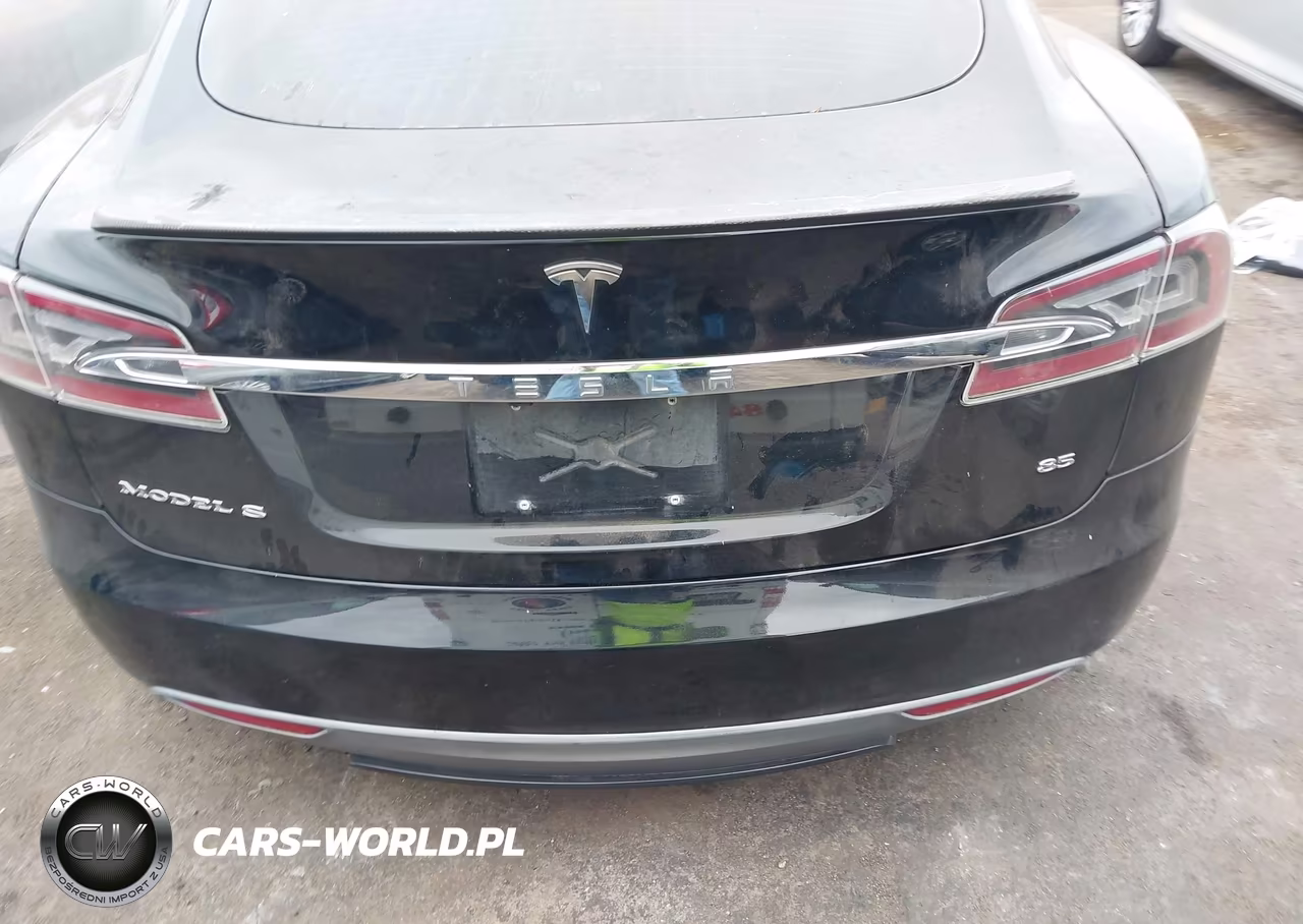2013 Tesla Model S VIN:5YJSA1CN1DFP09921 - 17