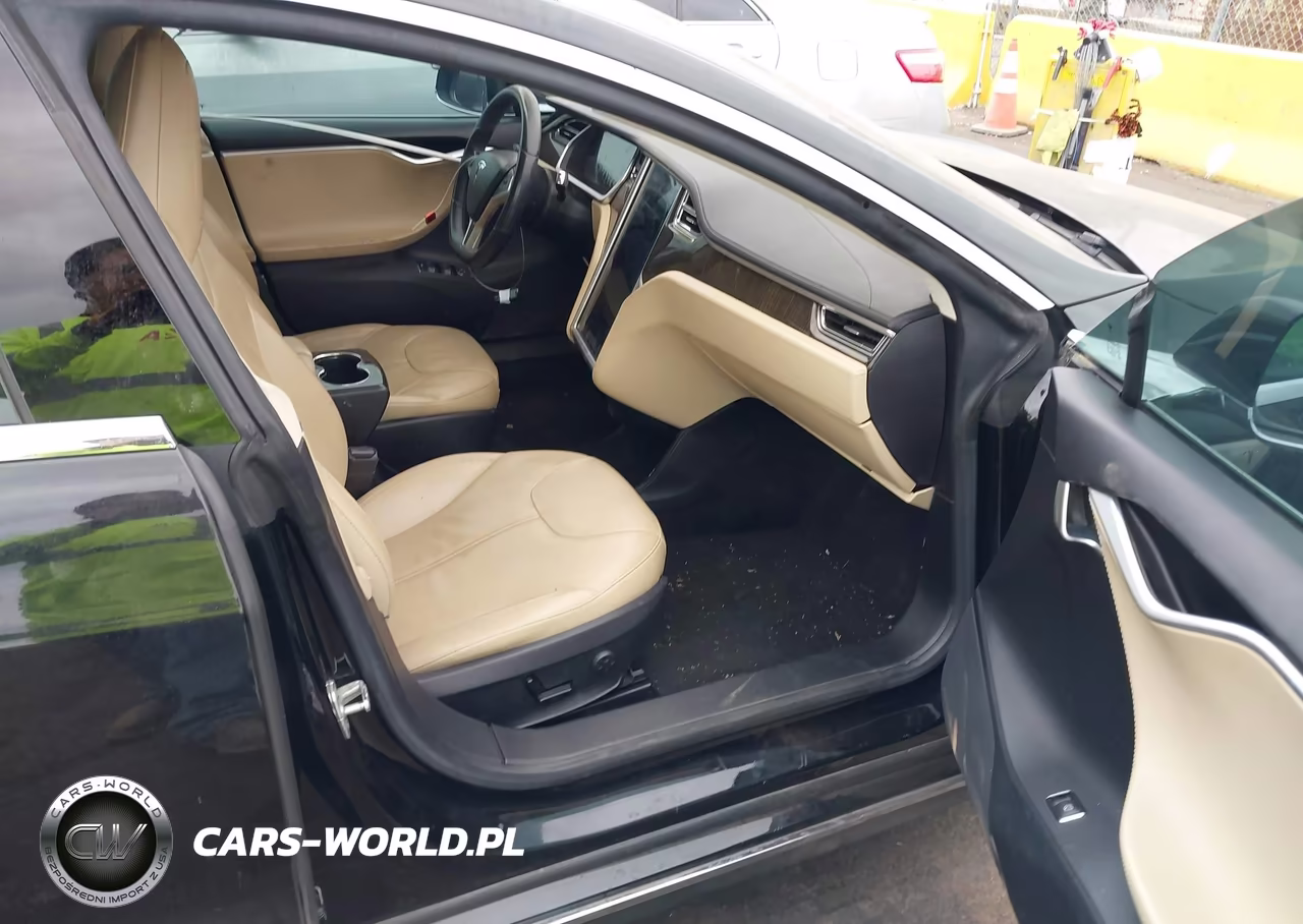 2013 Tesla Model S VIN:5YJSA1CN1DFP09921 - 5