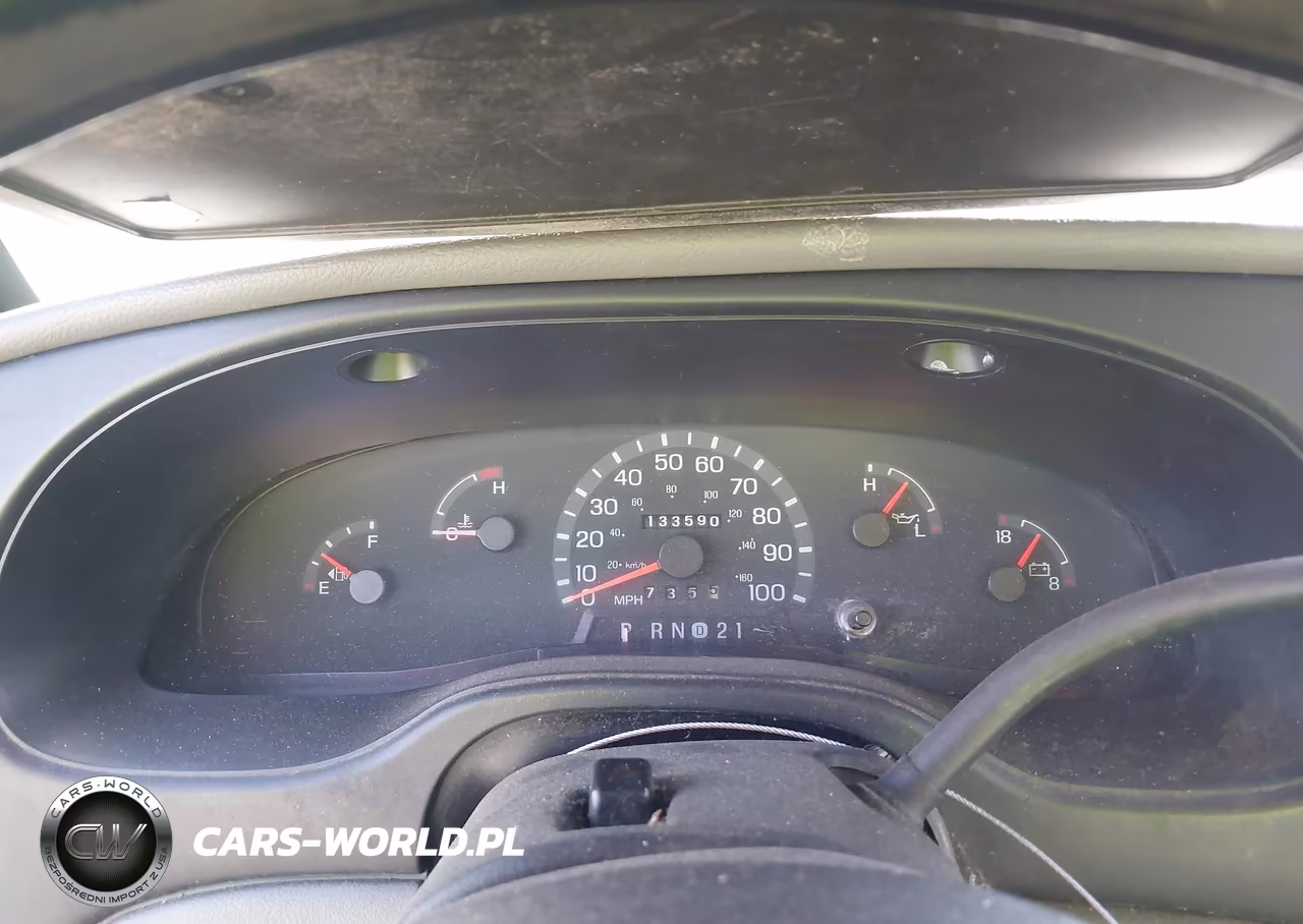 2001 Ford E-250 Commercial-Recreational VIN:1FTNE24L21HA99642 - 7
