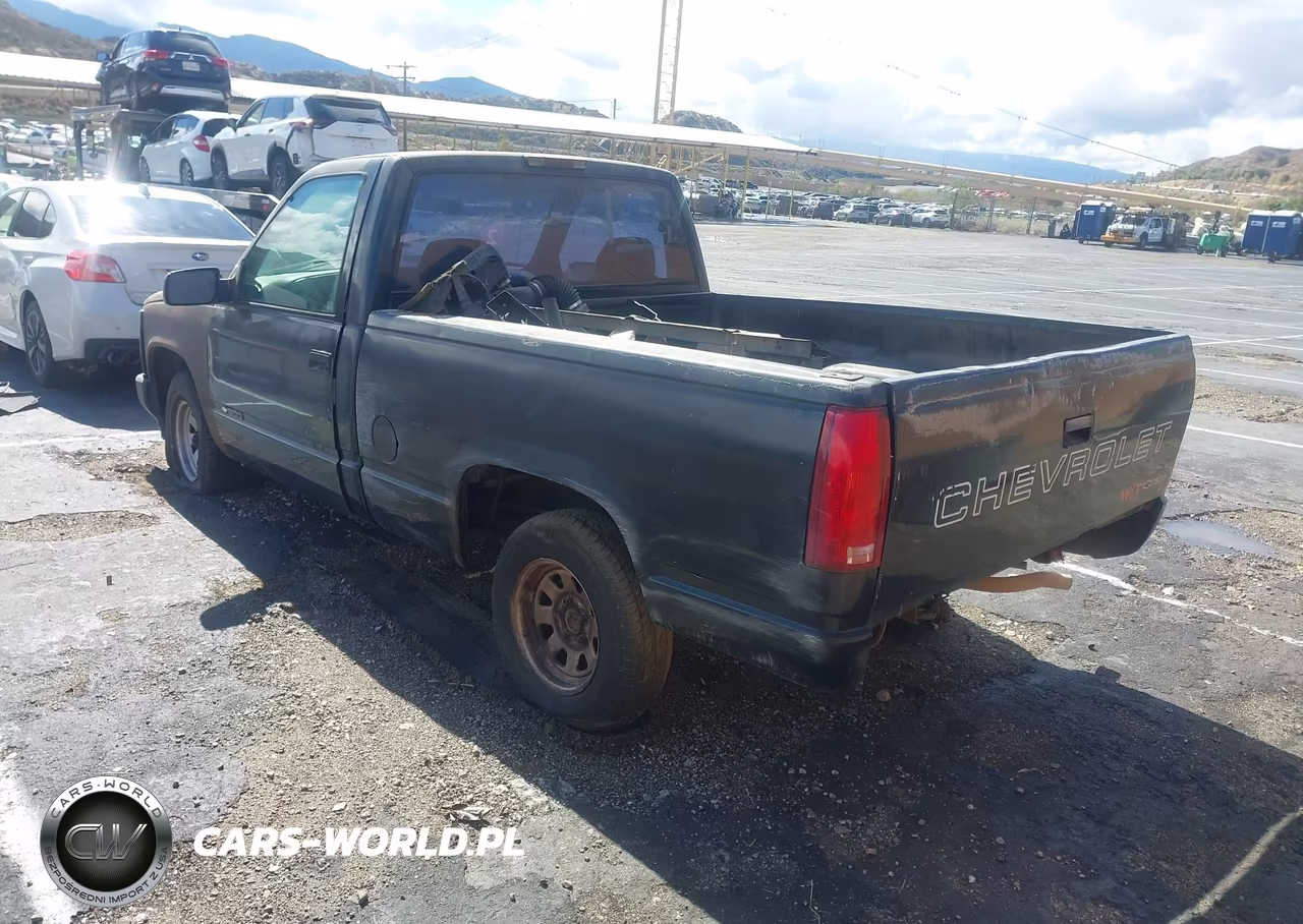 1996 Chevrolet Gmt-400 C1500 VIN:1GCEC14W8TZ150309 - 3